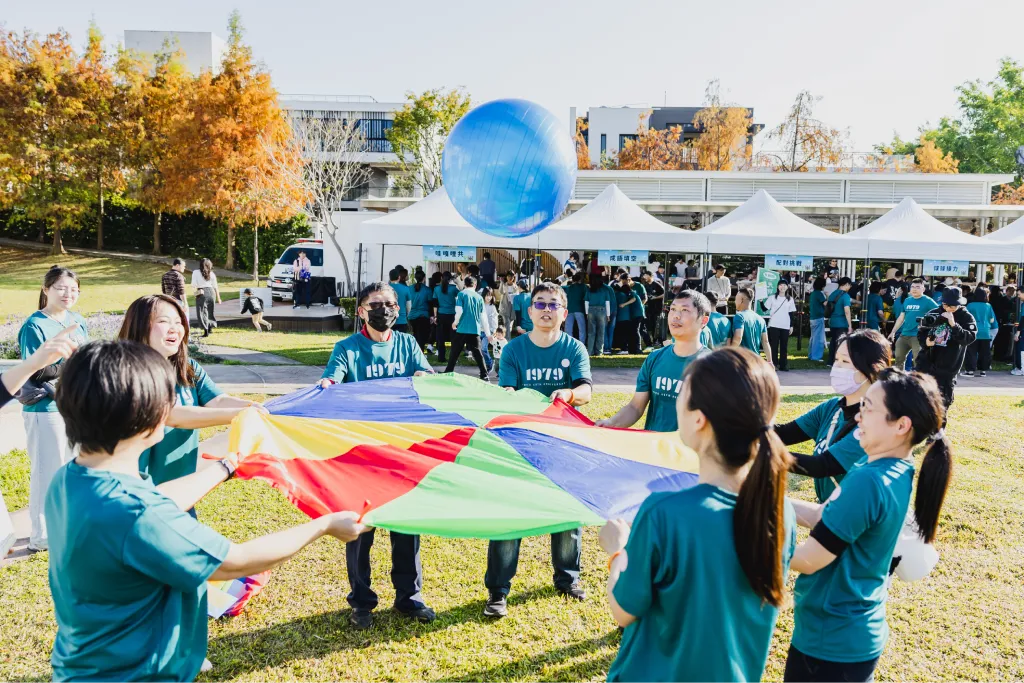 企業家庭日活動